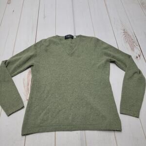 Mount Cashmere 100% cashmere sweater V neck olive green long sleeve large